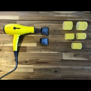 Drybar BUTTERCUP Blow-dryer